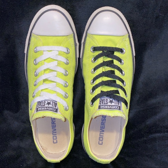 💖✨HP✨💖 Converse unisex, his or hers - Picture 7 of 8